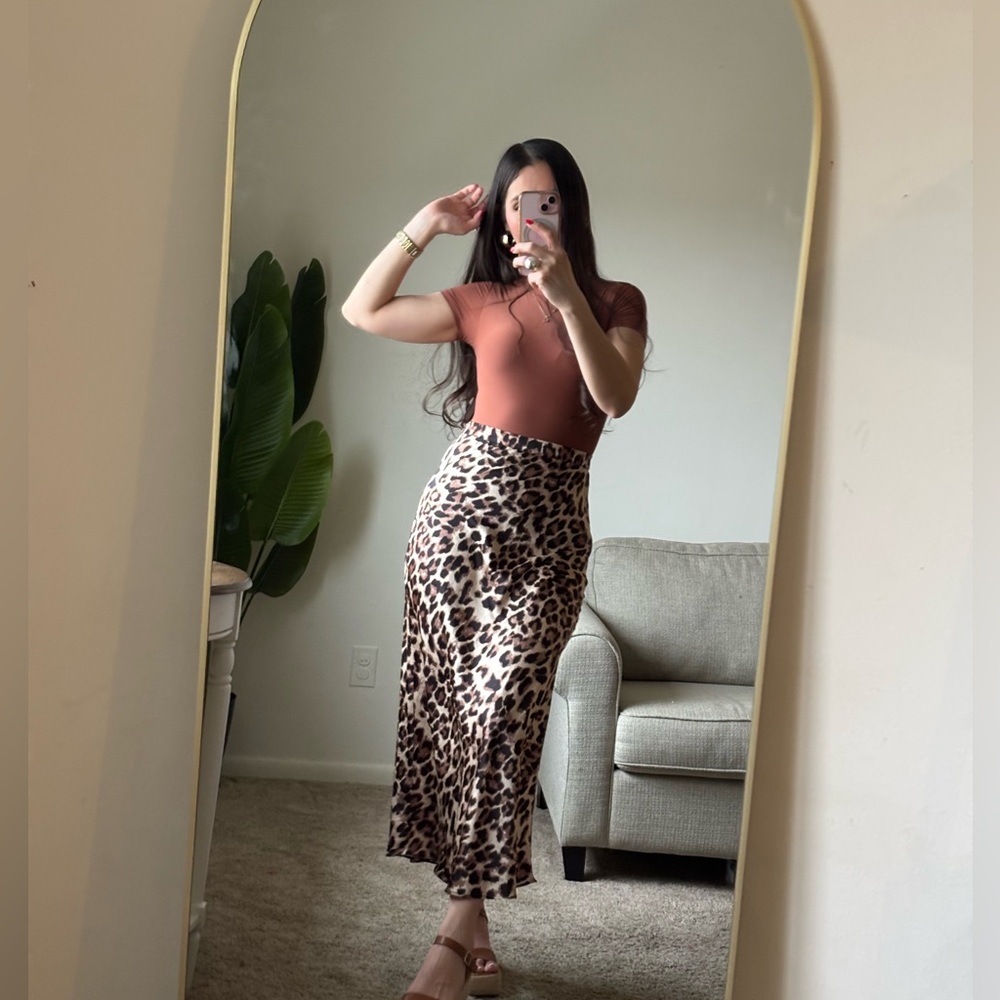 Leopard Print Satin Midi Skirt - Brown